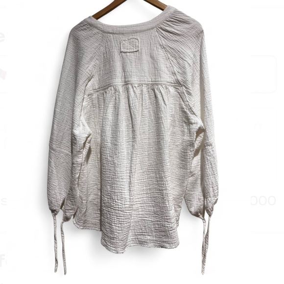 Aerie White Button Down Shirt - Picture 2 of 3